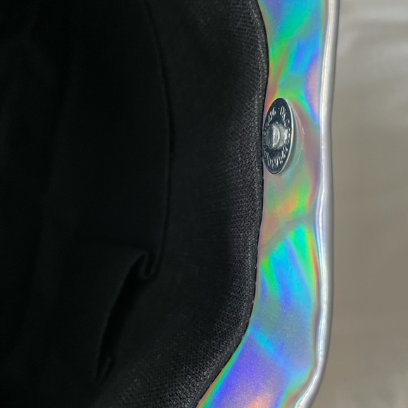 Mickey & Minnie Mouse iridescent tote bag. - Picture 5 of 5